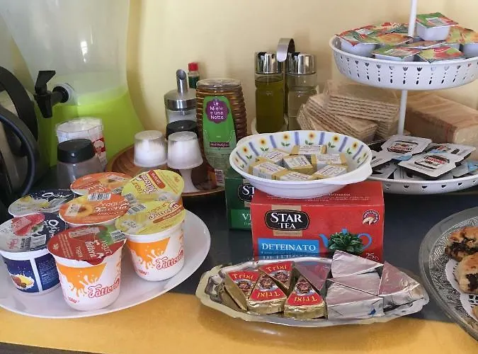 Alojamento de Acomodação e Pequeno-almoço La Degli Dei 3*