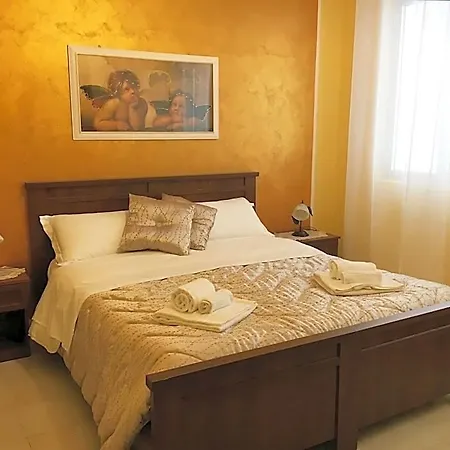 Bed & Breakfast La Citta Degli Dei 3*