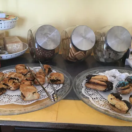 Frühstückspension La Citta Degli Dei 3*